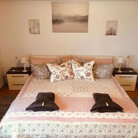Apartment „am Gnaucks Hutberg“ Hohnstein
